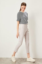 Load image into Gallery viewer, Trendyol Pomegranate Flower Basic Casual Trouser Ankle Pencil Slim Fit Pants TWOSS19ST0038